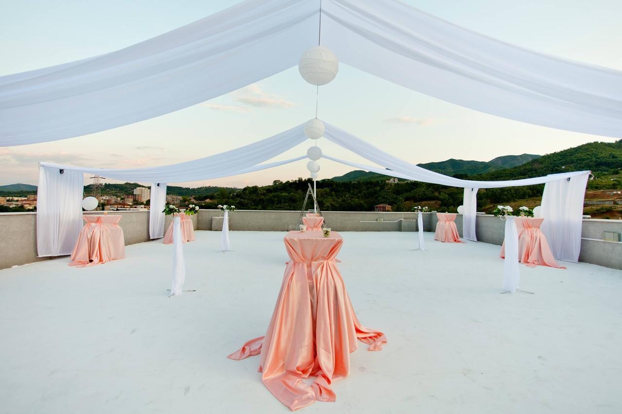 Hotel Kthella Resort Rreshen Exterior photo